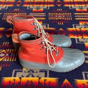 Men's Band New Waterproof Sorel Boots Size 10